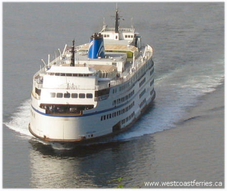 Queen of Surrey approaching Horseshoe Bay